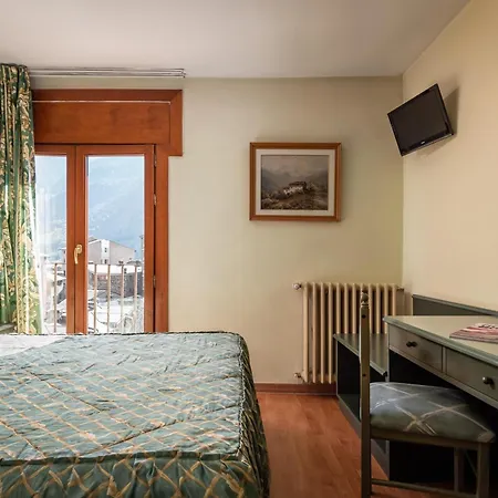 Sant Jordi By Alegria Hotell 2*
